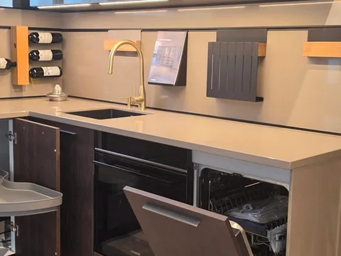 Schüller kitchen — 80 000 Kč incl. VAT