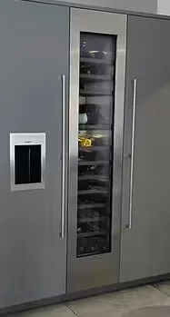 Gaggenau wine cabinet + stainless steel door · RW414364 + RA428111 — photograph 1