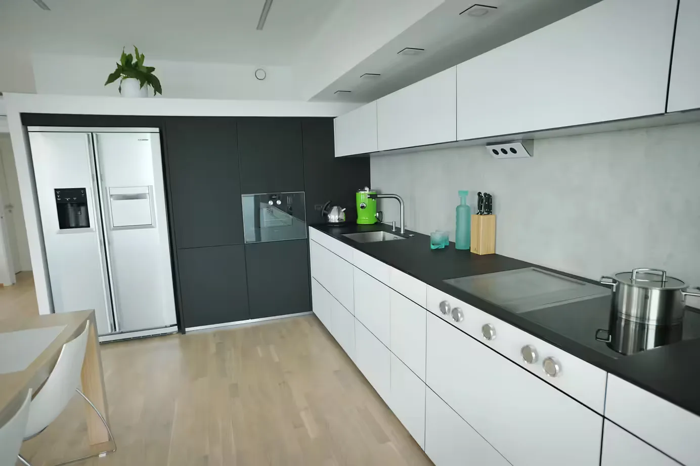 Kitchen next125 · Praha 5 - 2019 — photograph 9